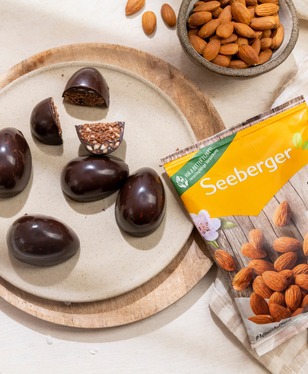 Vegane Mandel-Brownie Schoko-Eier